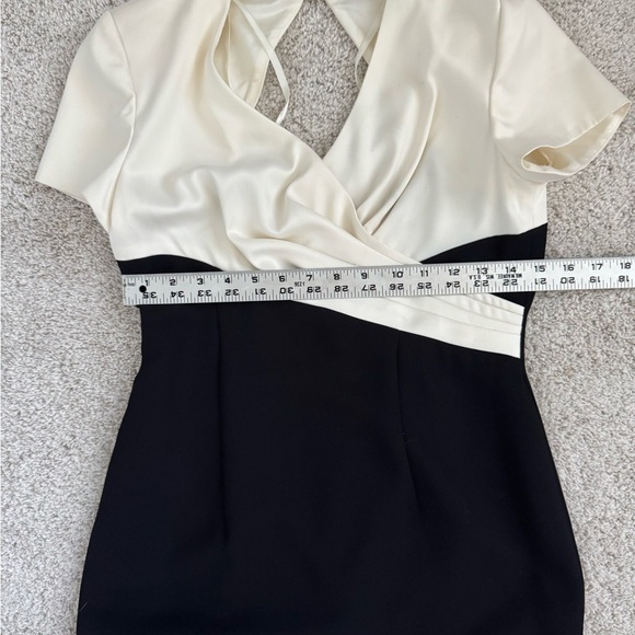 Vintage Elegant Black and Cream Dress 90’s Size 4 - Picture 10 of 11